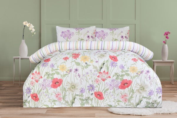 Premium Reverisble Duvet Cover Set with Pillowcases, Bedding & Microfiber Quilt