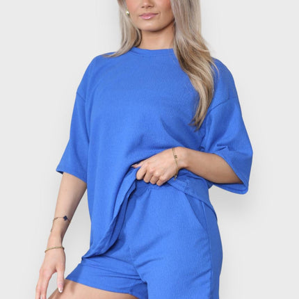 Trendy Women's 2-Piece Matching Tee & Cycling Shorts Set | Squat-Proof Shorts with Pockets | Perfect for Gym & Casual Wear