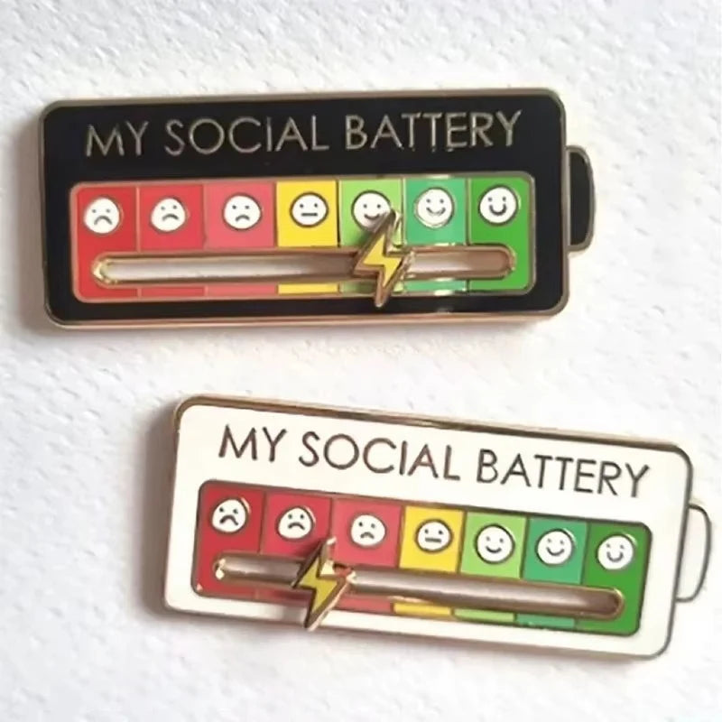 Mood Conversion Energy Brooch for Women Men My Social Battery Badge Expression Pins Brooches on Clothes