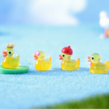 50 pcs Mini Multi-Color Luminous Duck Ornament Miniature Figures Tiny Duck Micro Fairy Garden Landscape Fairy Garden Home Decor