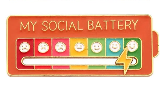 Mood Conversion Energy Brooch for Women Men My Social Battery Badge Expression Pins Brooches on Clothes