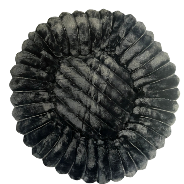 A Warm, Cozy, and Stylish Resting Space for Cats and Small Dogs