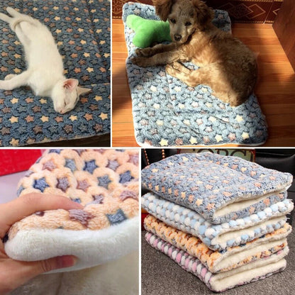 Cozy Soft Fleece Pet Blanket – Warm Thermal Cat & Dog Bed Mat, Pet Rug
